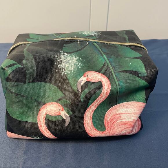 Jo&Jo Australia Make up/Accessory Bag Green/Pink/White Flamingo Clean Inside - Picture 1 of 11